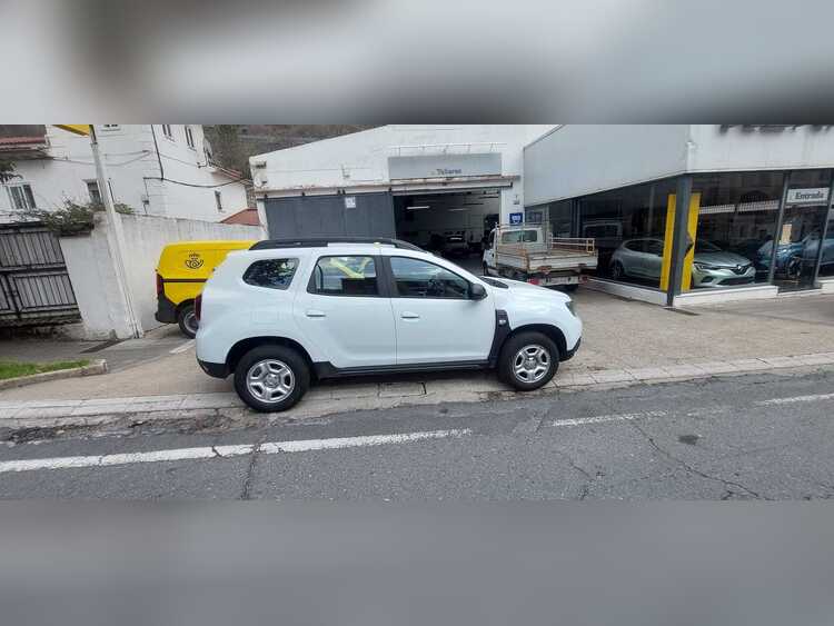 Dacia Duster 4X4 115CV foto 2